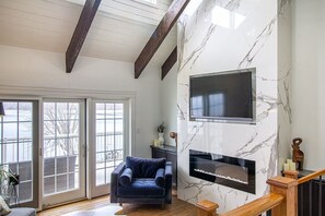 Smart TV, fireplace, video games, DVD player