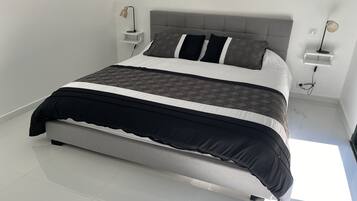 4 chambres, fer et planche Ă  repasser, Wi-Fi gratuit, draps fournis