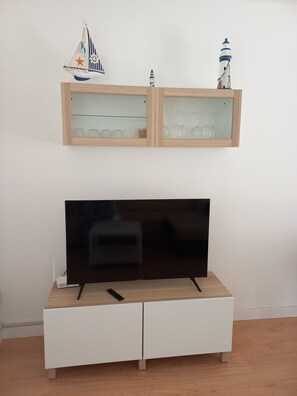 Interior - 2 Bedroom Apartment in Nuevo Horizonte (Nuevo Horizonte)