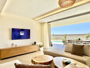 Una televisión
