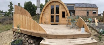 Gite "LA Cabane DE L'étang "