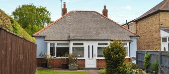 2 bedroom accommodation in Ellington, near Cresswell