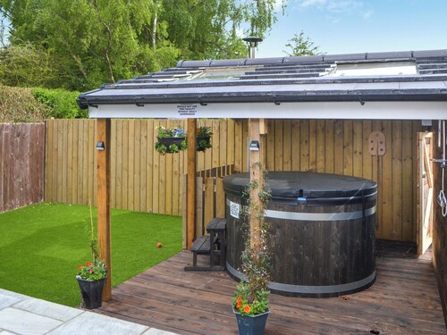 2 bedroom accommodation in Ellington, near Cresswell