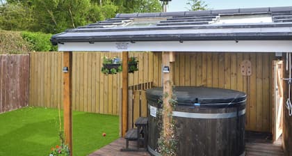 2 bedroom accommodation in Ellington, near Cresswell