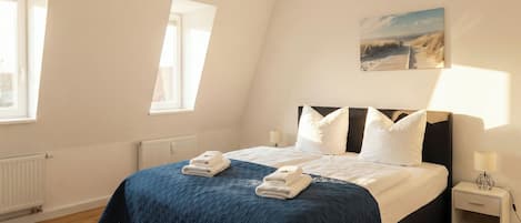 1 bedroom, iron/ironing board, travel crib, free WiFi