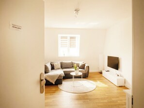 Smart TV - Apartment SCHILLER II - Erfurt Central (Erfurt)