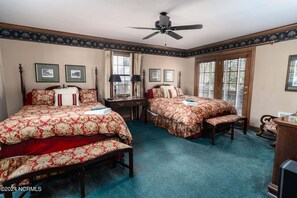 4 soverom, strykejern/-brett, wi-fi (inkludert) og sengetøy