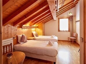 4 Schlafzimmer, WLAN