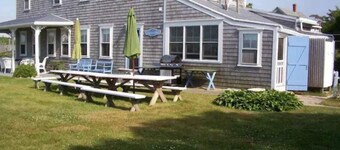 Summer Hill - 10 bedroom Block Island farm house