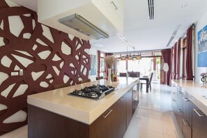 Private kitchen - Amatapura Beach Villa 12 (Krabi)