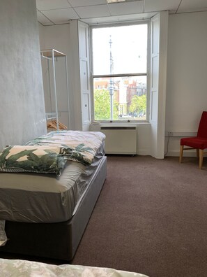 Rom – comfort | 1 soverom, strykejern/-brett, wi-fi (inkludert) og sengetøy