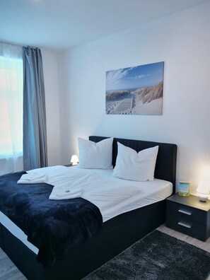 2 Schlafzimmer, Bügeleisen/Bügelbrett, Reisekinderbett, kostenloses WLAN