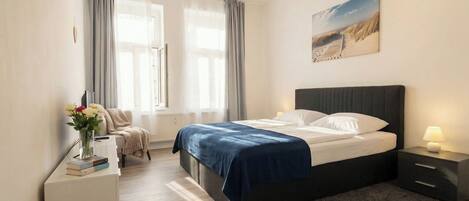 2 Schlafzimmer, Bügeleisen/Bügelbrett, Reisekinderbett, kostenloses WLAN