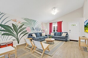 Smart TV, videojuegos, futbolito y libros