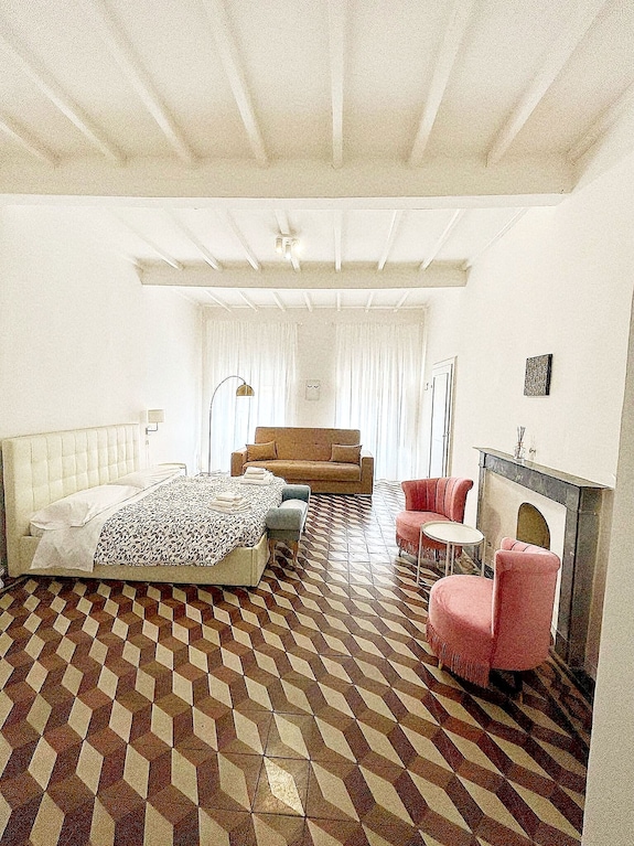 Loft With Private Bathroom - Arezzo
