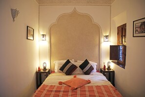4 bedrooms, WiFi, bed sheets - Superb private Riad Rose Jade (Marrakesh)