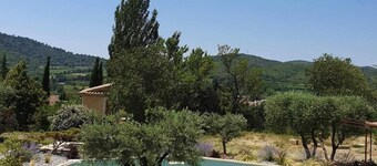 Maison Dans le Luberon au Plus Près de la Nature