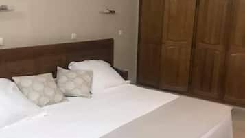 Standard Room, Private Bathroom | 1 bedroom, free WiFi