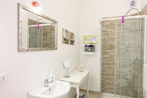 Bathroom - Penthouse in the heart of the city (Arezzo)