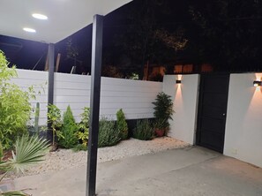 Property grounds - Casa Entera con 5 Habitaciones 2 Baños y Estacionamiento Para 2 Vehículos (La Granja)