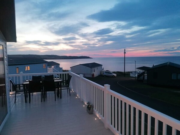 Lovely 3-bed Lodge In Eyemouth With Stunning Views - Scotland