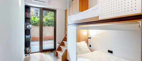 Blackout drapes, iron/ironing board, free WiFi, bed sheets