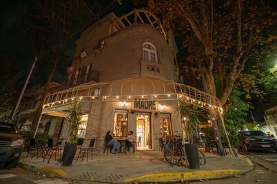 Amazing House 5 bed 5 Bath Terrace /bbq Jacuzzi Breakfast In Palermo