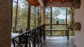 Cabaña Premium | Terraza o patio