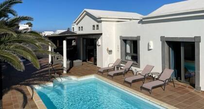 Villa Lena villa with private heated pool