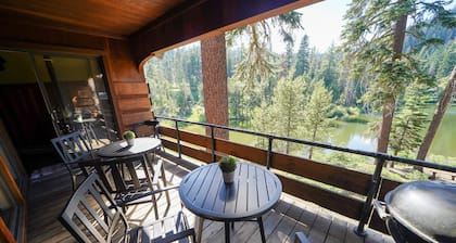 The only Bear Valley lakefront + beachfront cabin with ski in-out access