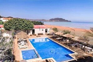 Seasonal outdoor pool - Syphax Tichy Plage (Tichy)