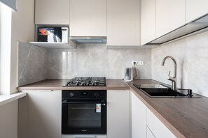 Microwave, oven, stovetop