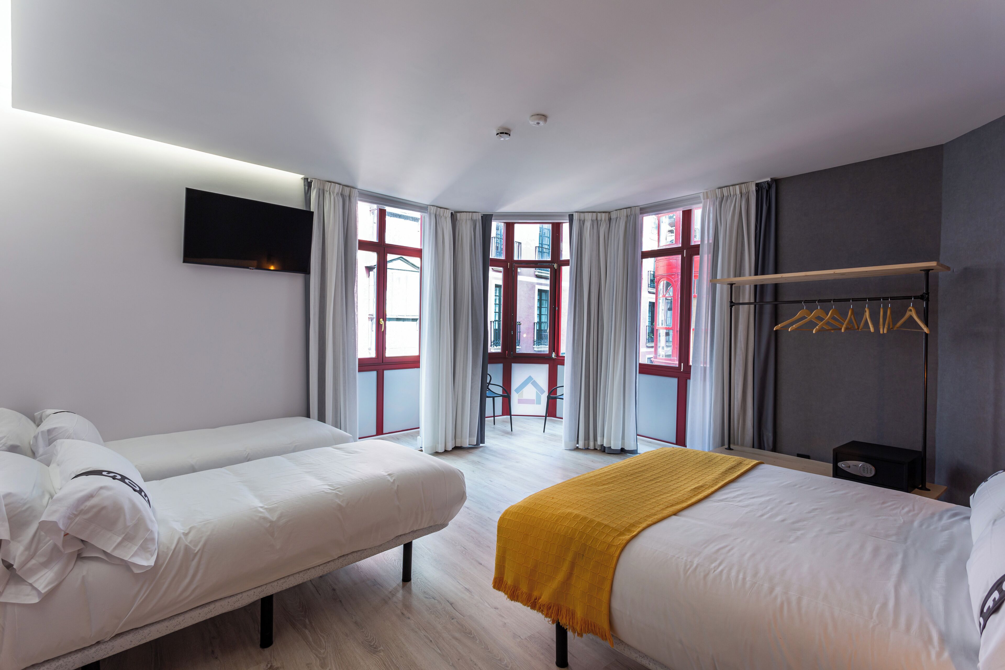 Photo - Casual Fuentes