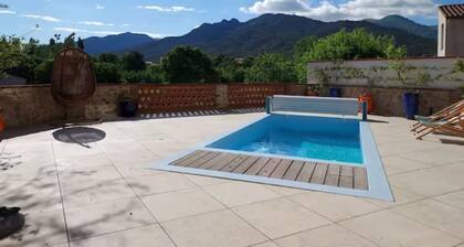 Charmante Maison en Pierre Avec Piscine Proche de la mer