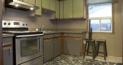 Lovely in Leslieville: OneBedrm Large Private Apartment