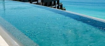 Ocean view relaxing experience and family fun. The best of Cabo San Lucas luxury