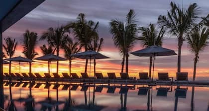 Ocean view relaxing experience and family fun. The best of Cabo San Lucas luxury