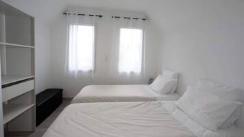 2 Schlafzimmer, BĂŒgeleisen/BĂŒgelbrett, kostenloses WLAN