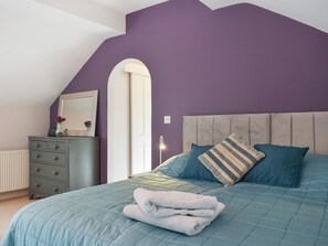 3 bedrooms, free WiFi, bed sheets