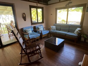 View from property - Oceanfront Home, newly furnished, great for families (Provincia de Puntarenas)