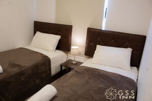 3 habitaciones, wifi gratis y ropa de cama 