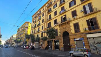 Facciata della struttura