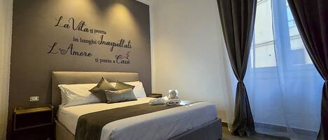 Habitación Royal doble | Ropa de cama hipoalergénica y edredones de plumas