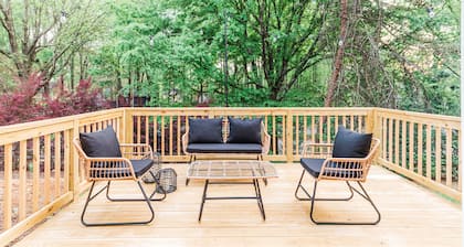 Claire's Charming Home near RDU and RTP