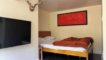1 habitación, wifi y ropa de cama