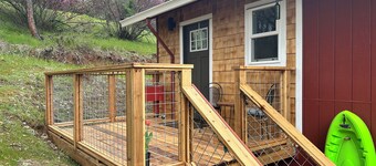 Cozy studio close to Weaver Basin Trail System and downtown. 