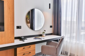 Deluxe Double Room | Soundproofing, free WiFi, bed sheets - Hotel Boka (Radanovici)