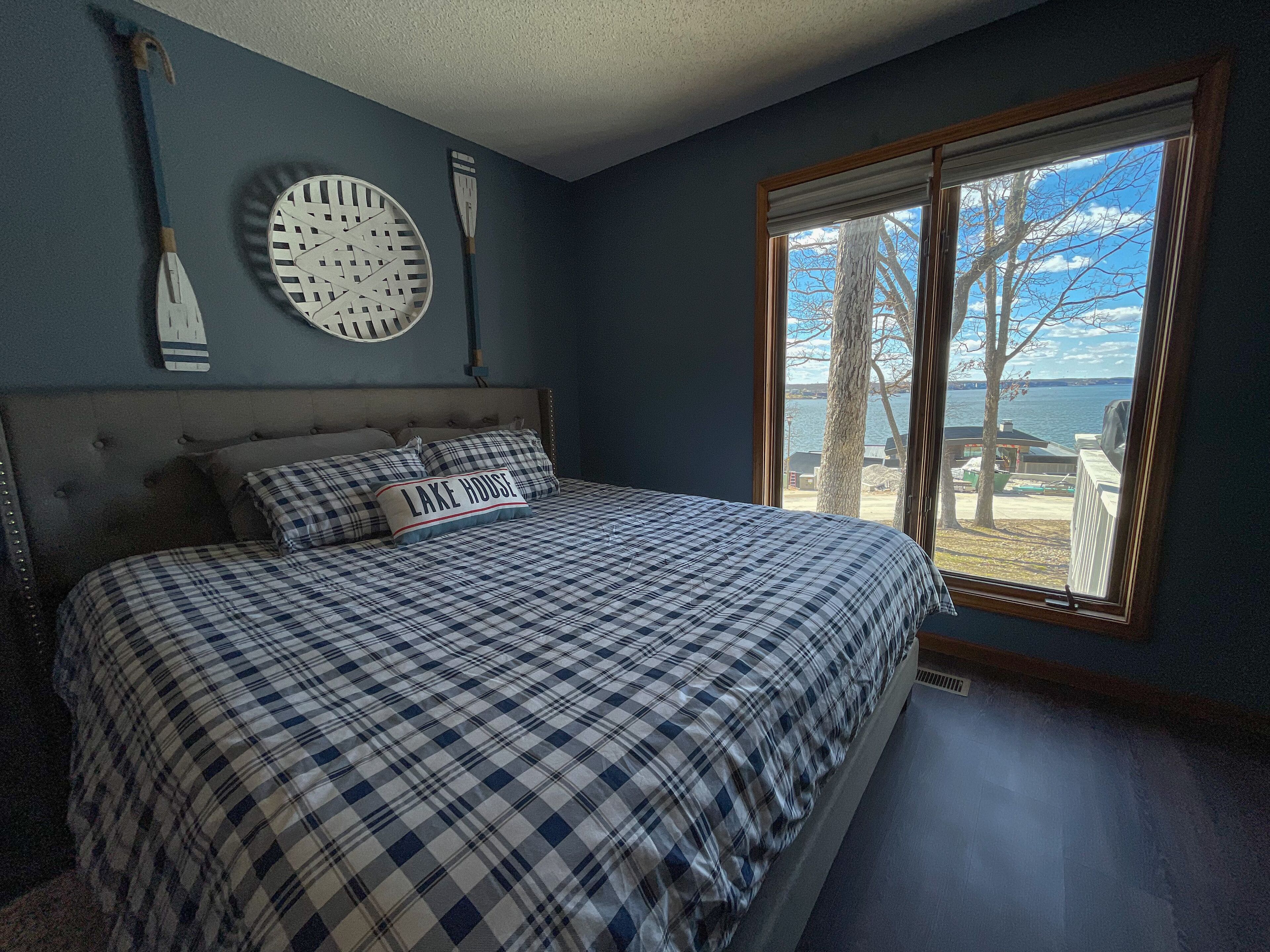 3 bedrooms, iron/ironing board, travel cot, WiFi