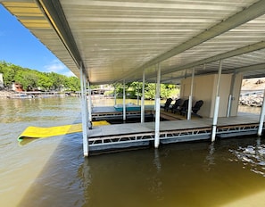 Marina - Osage Beach Lake House w/ Views! Private dock w/ boat slip in neighborhood cove! (Osage Beach)