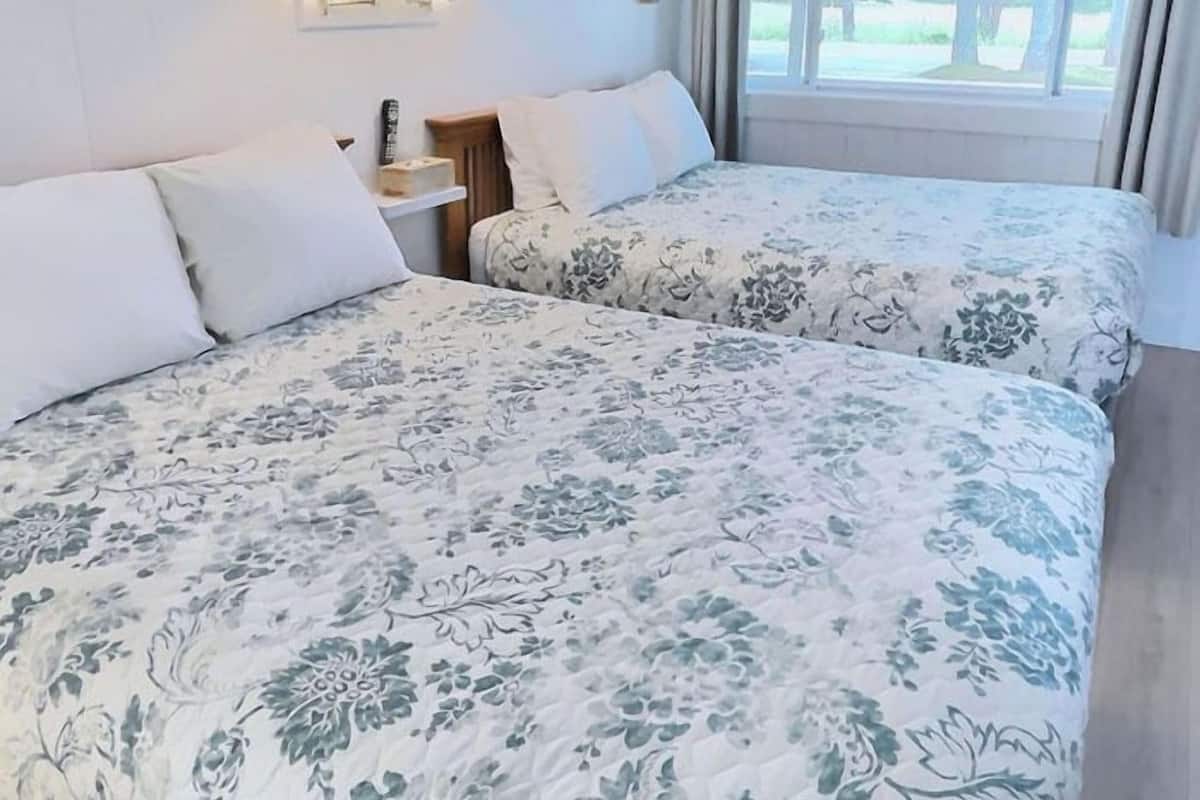 Hypo-allergenic bedding, blackout curtains, iron/ironing board